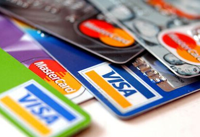 最近很多网友的信用卡遭降额或封卡_信用卡百