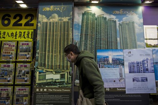 香港负资产房暴增14倍 亲历者告诉你银行如何
